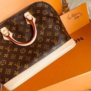 🌈GORGEOUS ALMA PM 🌈          NEW VACHETTA